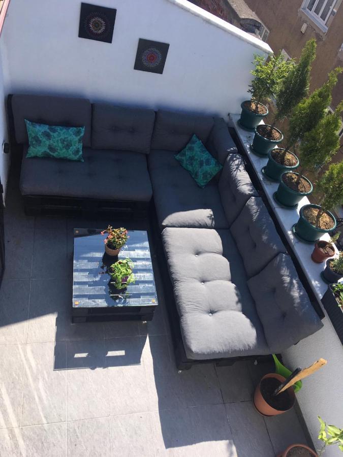 Duplex With Terrace In Center,5Mn Walk To Istiklal Leilighet Istanbul Eksteriør bilde