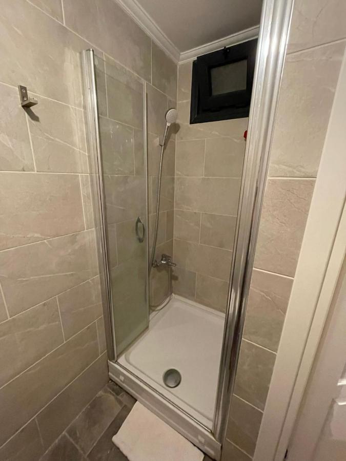 Duplex With Terrace In Center,5Mn Walk To Istiklal Leilighet Istanbul Eksteriør bilde